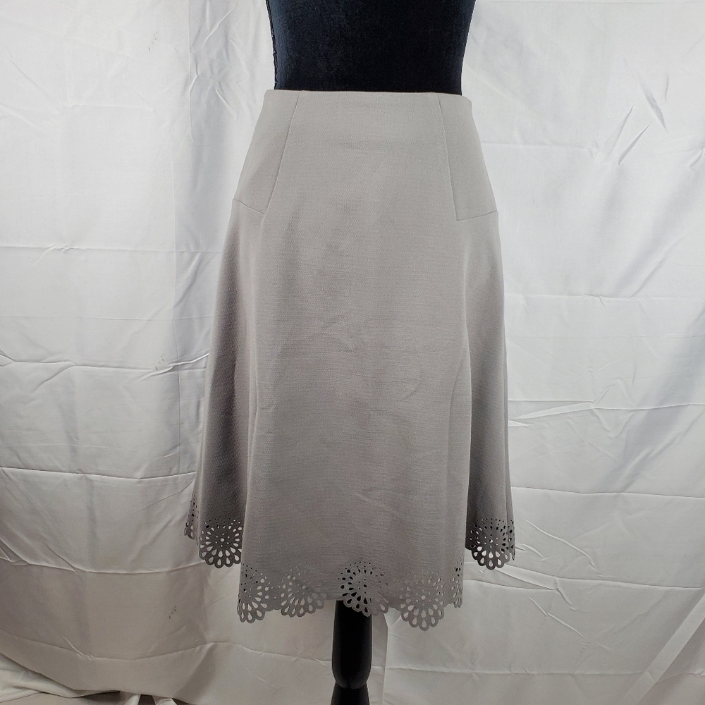 ♧ DE Collection Gray A-Line Floral Laser Cutout Skirt Size XS